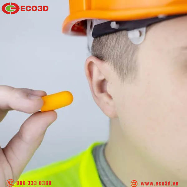 N&ecirc;n chọn n&uacute;t tai hay chụp tai chống ồn?