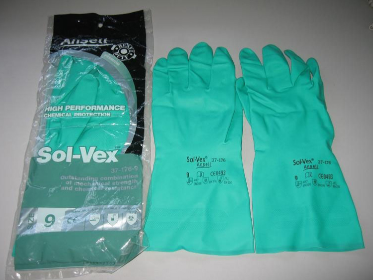 găng tay chống hóa chất tái sử dụng ansell alphatec 37-175