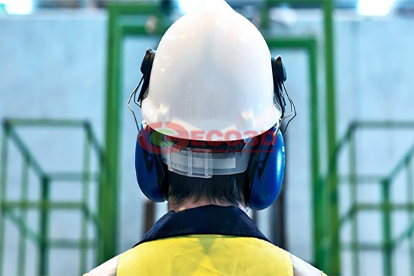 Bảo vệ đôi tai trong công việc có là điều cần thiết?