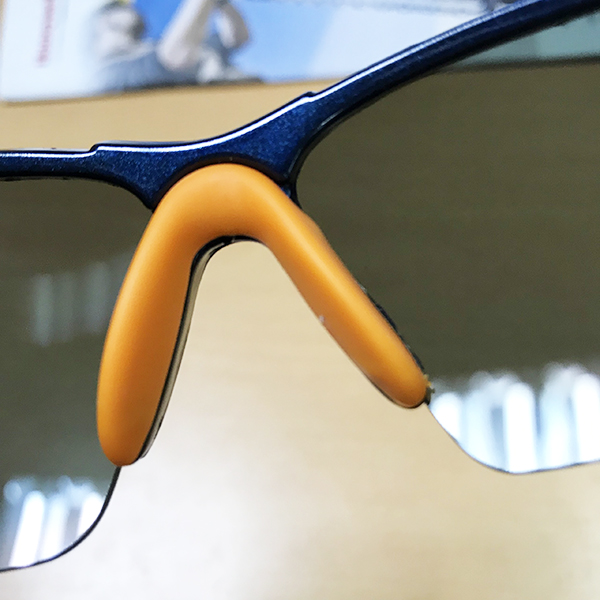 K&iacute;nh bảo hộ KY312B